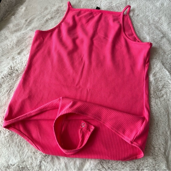 Express Fuchsia Ribbed Bodysuit - Picture 3 of 3